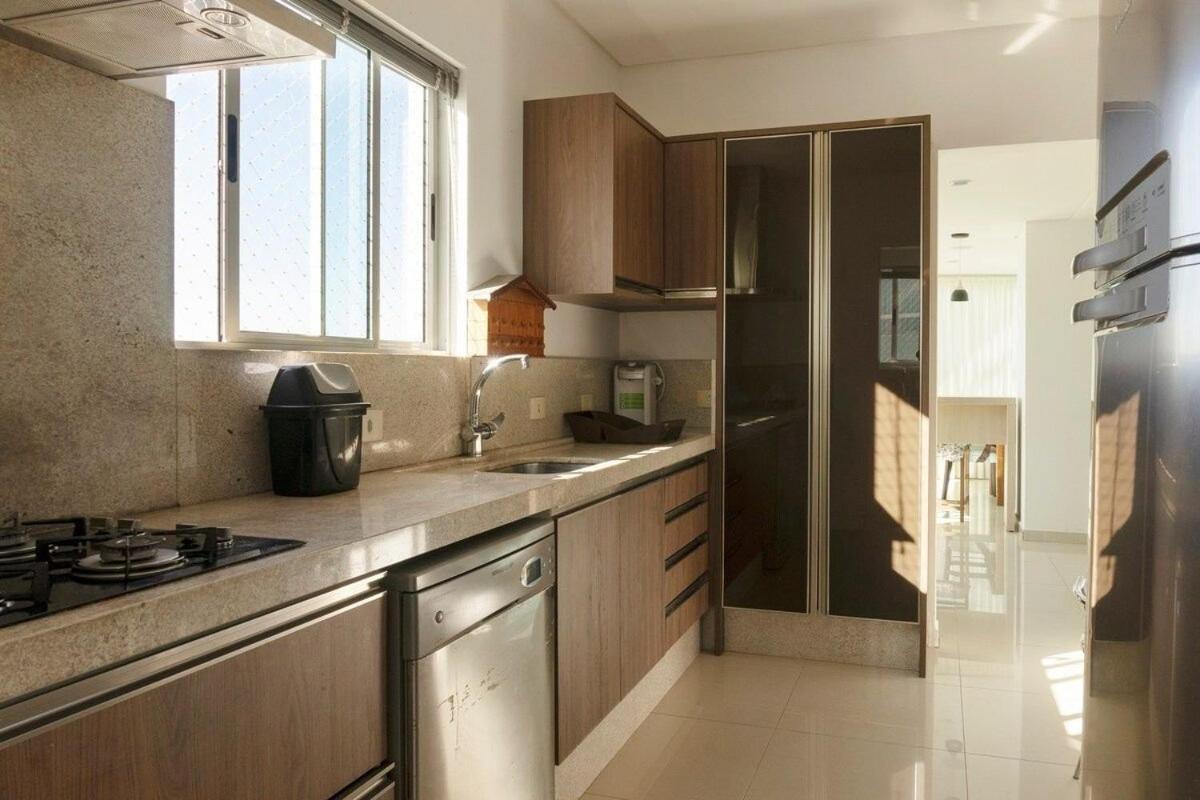 Linda Vista, Um Apartamento Por Andar, 3 Suites, 2 Garagens Balneario Camboriu Exterior photo
